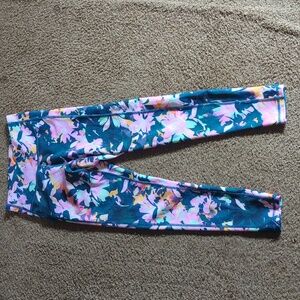 Tek gear ultra stretch spandex